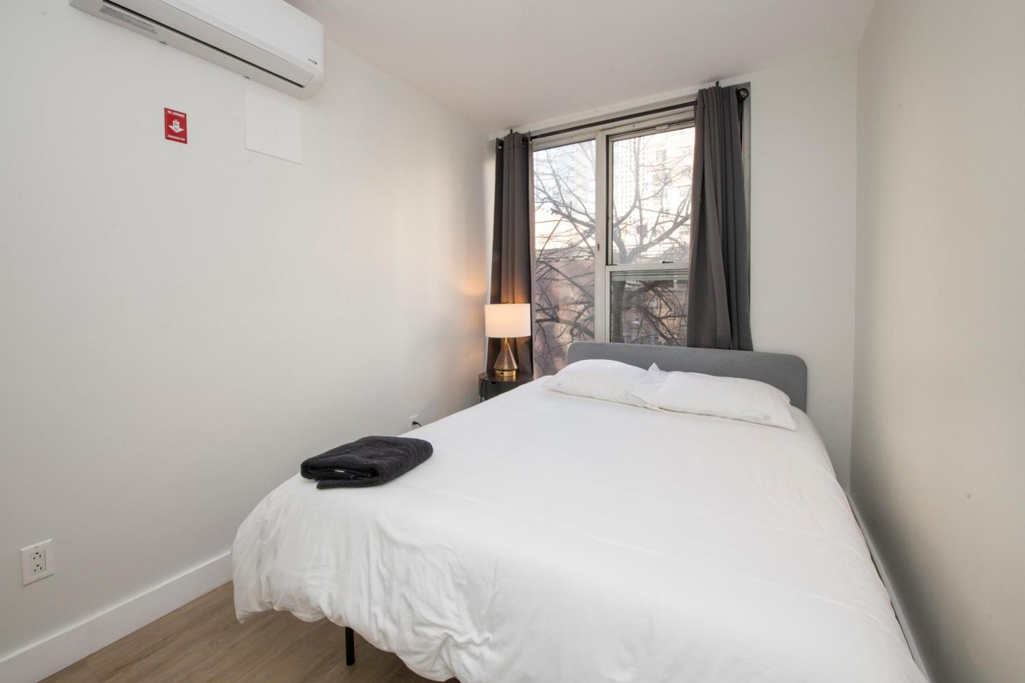 Apartment Sophisticated 4 Bedroom Duplex With Private Rooftop